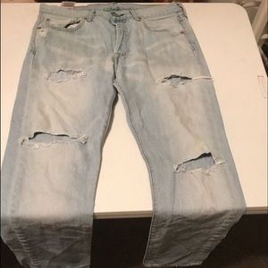 Levi's jeans size 32x34